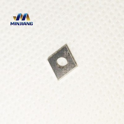 CNMG120404 不同鋼の粗末加工および細加工のためのカービッド挿入物